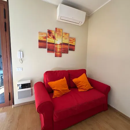 Sandy Σιρμιόνε